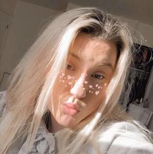 Meet your Posher, Nichole